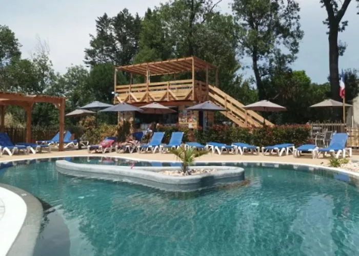 Camping Mobil-home Sur Pilotis Avec Terrasse - Api-1-52-1009 *